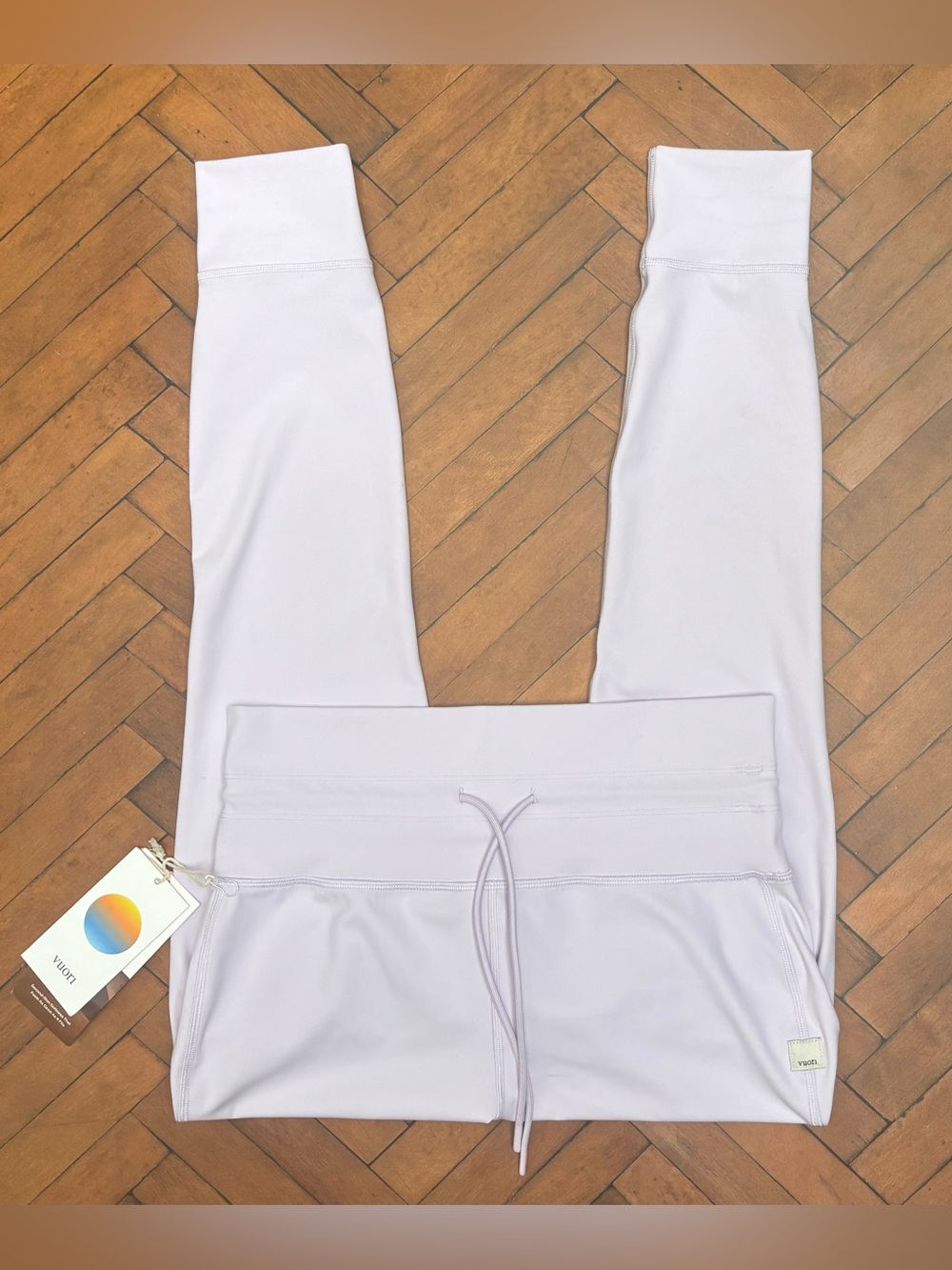NWT Vuori Daily Legging In Opal Size Large